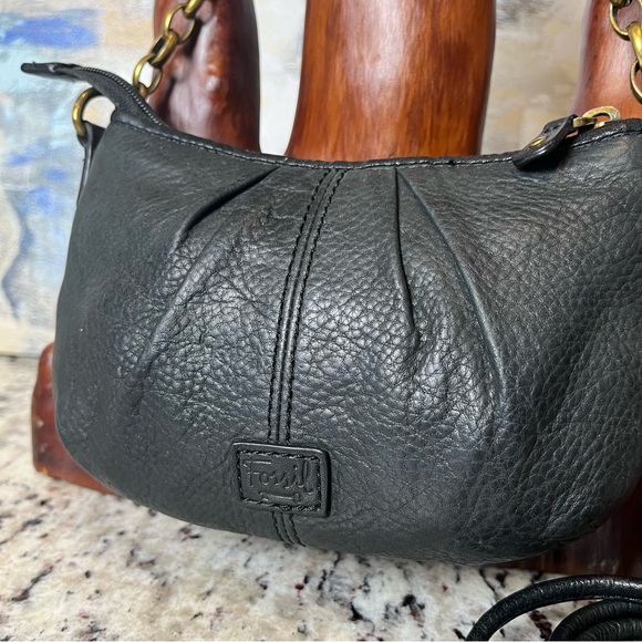 Fossil Leather Bag with Chain Strap - Picture 3 of 12